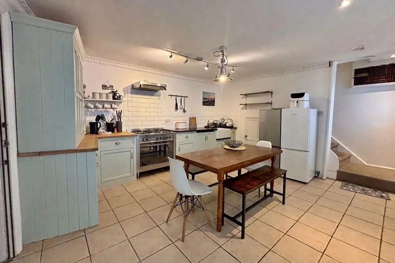 Higher Market Street, Penryn, TR10, photo 6
