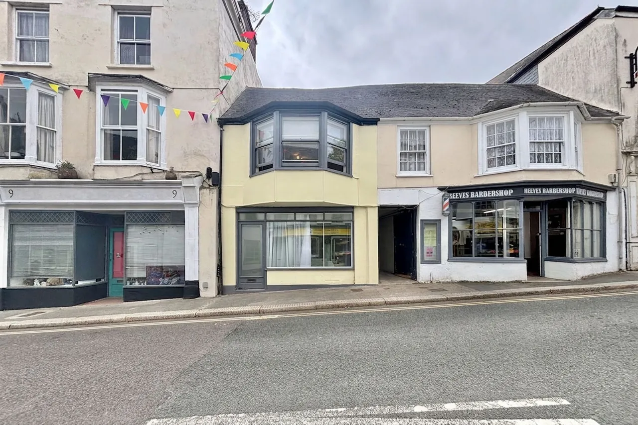 Higher Market Street, Penryn, TR10, photo 16