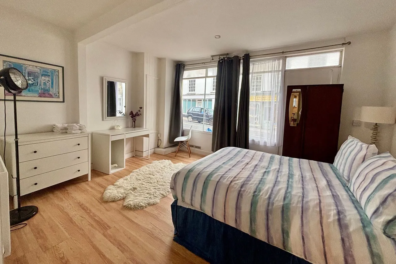 Higher Market Street, Penryn, TR10, photo 9
