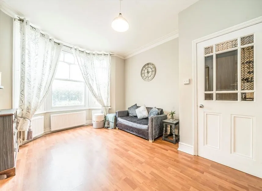 St. Kilda Road, West Ealing, W13, photo 5