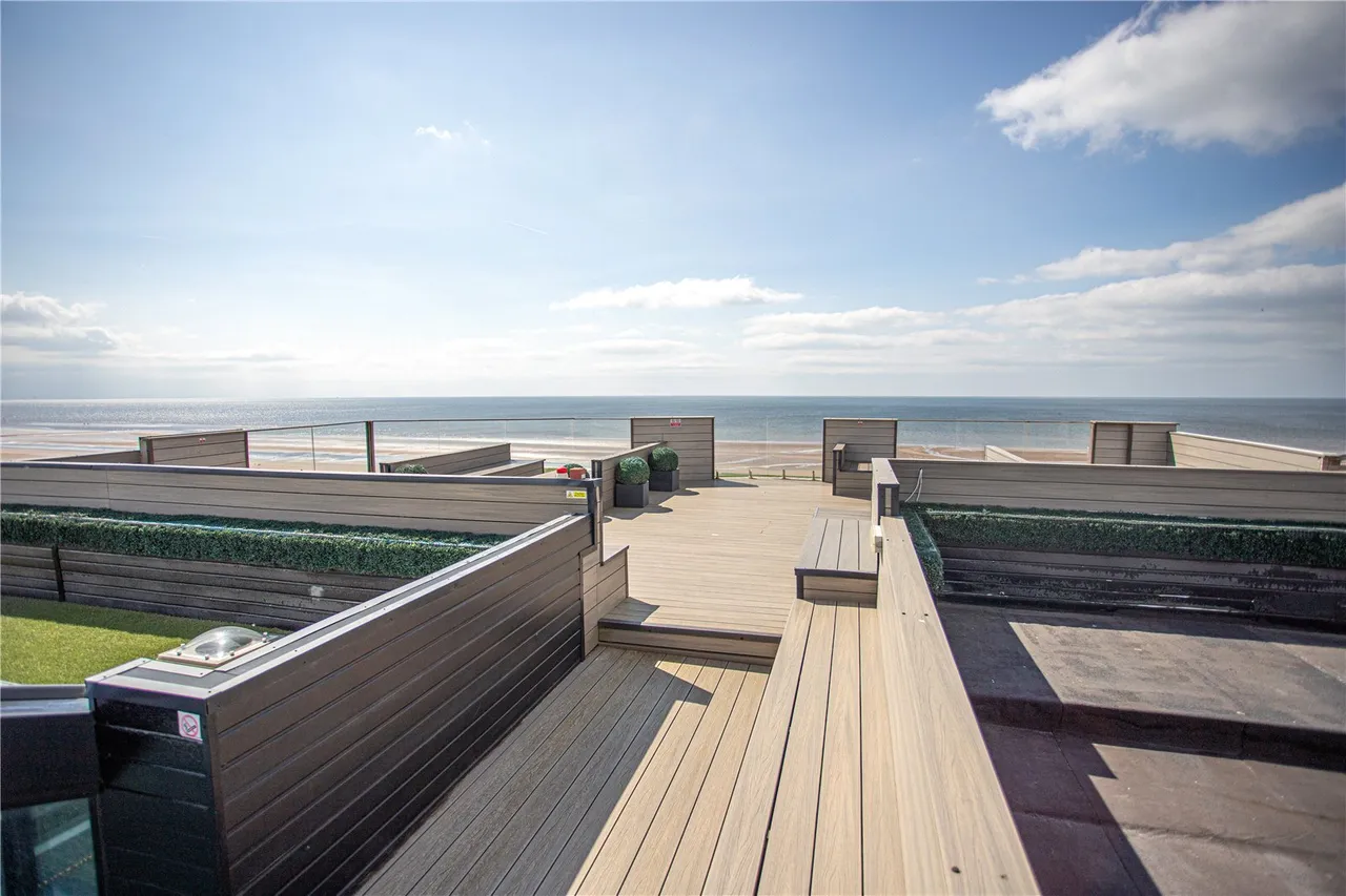 New South Promenade, Blackpool, FY4, photo 16