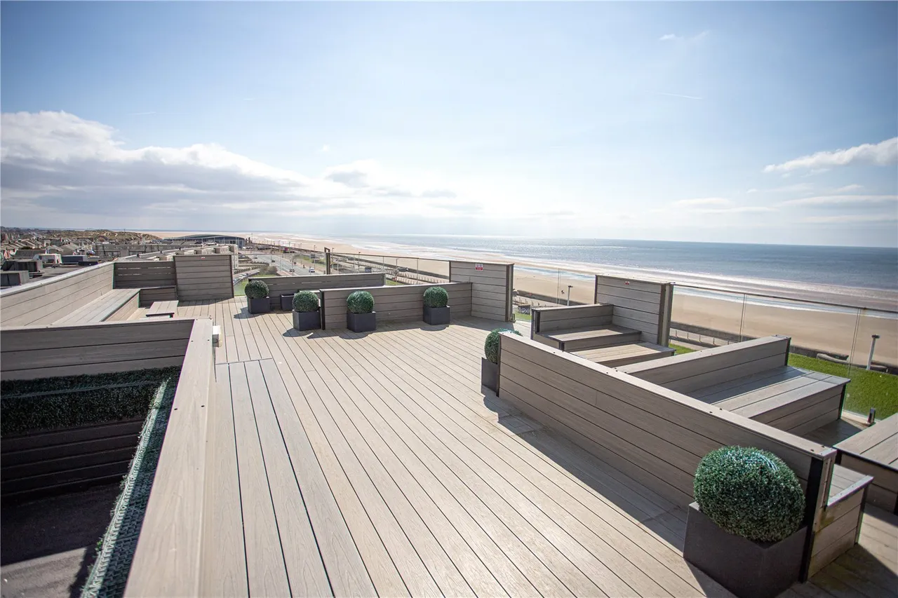 New South Promenade, Blackpool, FY4, photo 15