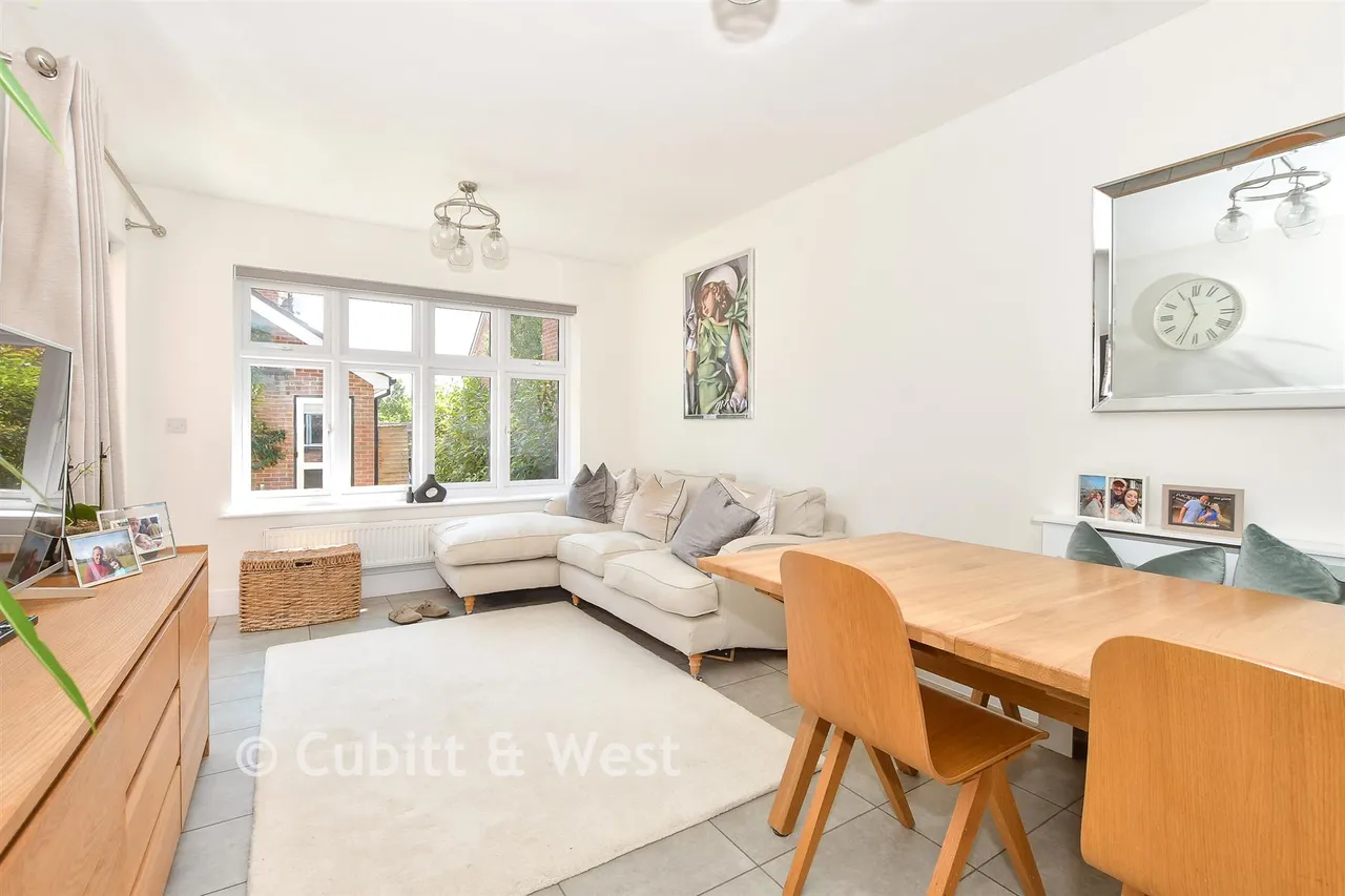 Huntley Mews, Southwater, RH13, photo 5