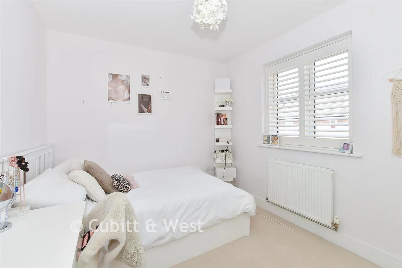 Huntley Mews, Southwater, RH13, photo 12