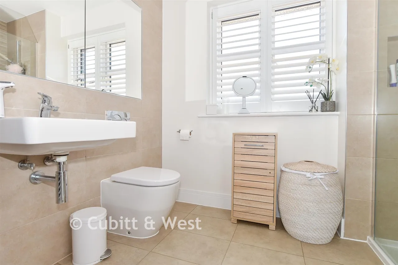 Huntley Mews, Southwater, RH13, photo 10