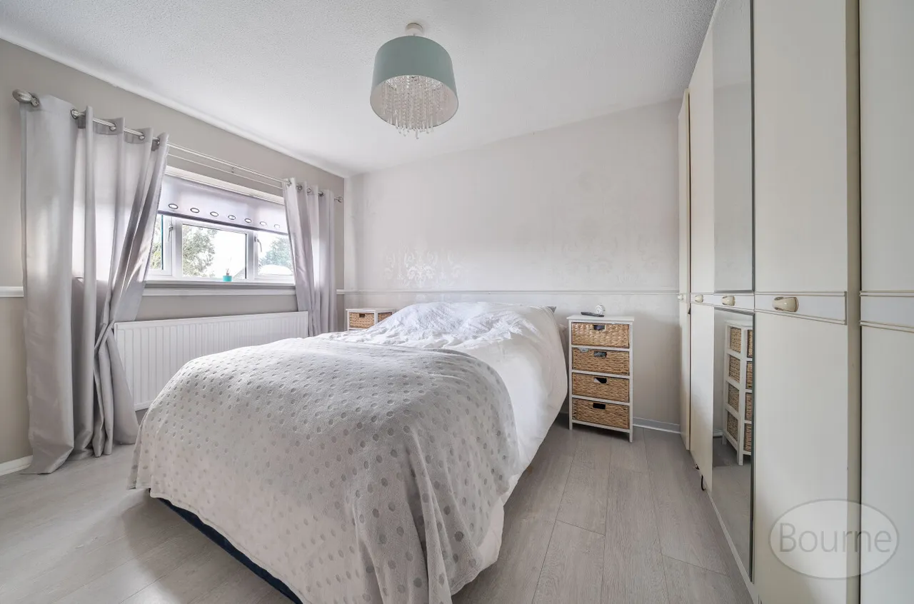 Almond Close, Guildford, GU1, photo 6