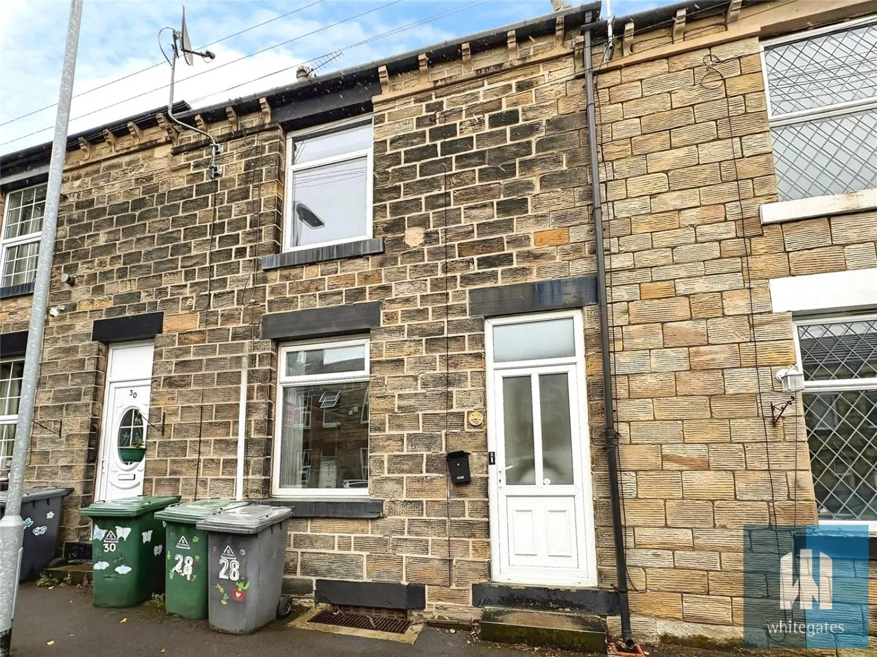 2 bed house for sale, Stonehyrst Avenue, Dewsbury, WF13