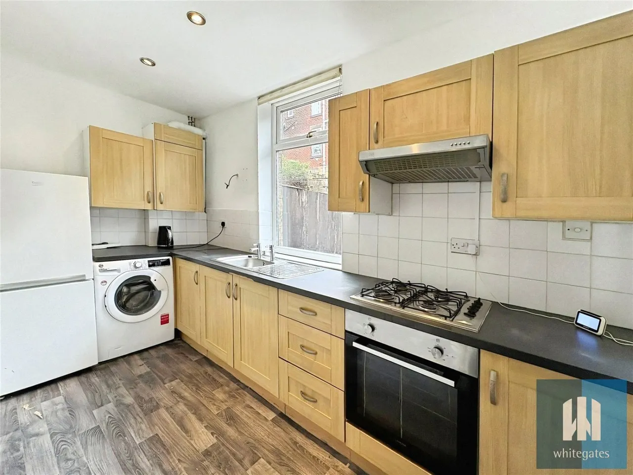 Stonehyrst Avenue, Dewsbury, WF13, photo 6