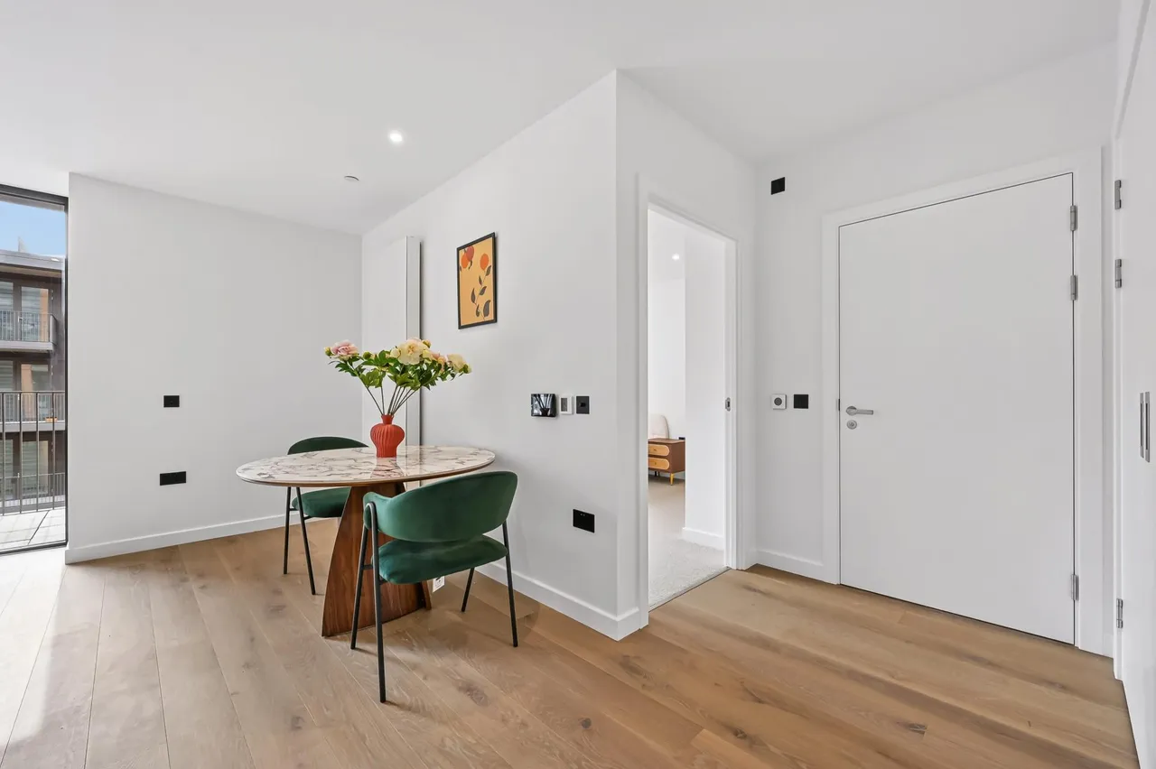 Carnwath Road, London, SW6, photo 4