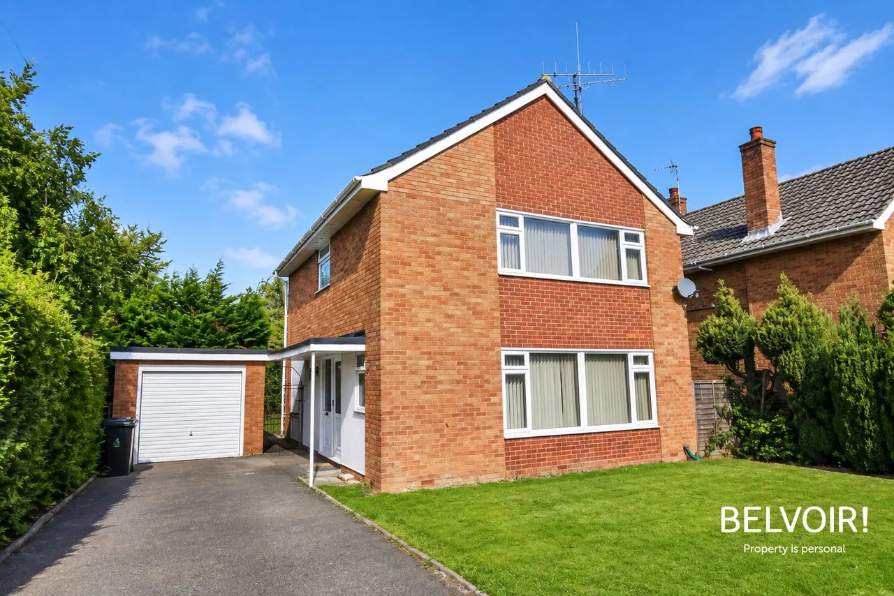 4 bed house to rent — Poynings Crescent, Black Dam, Basingstoke, RG21
