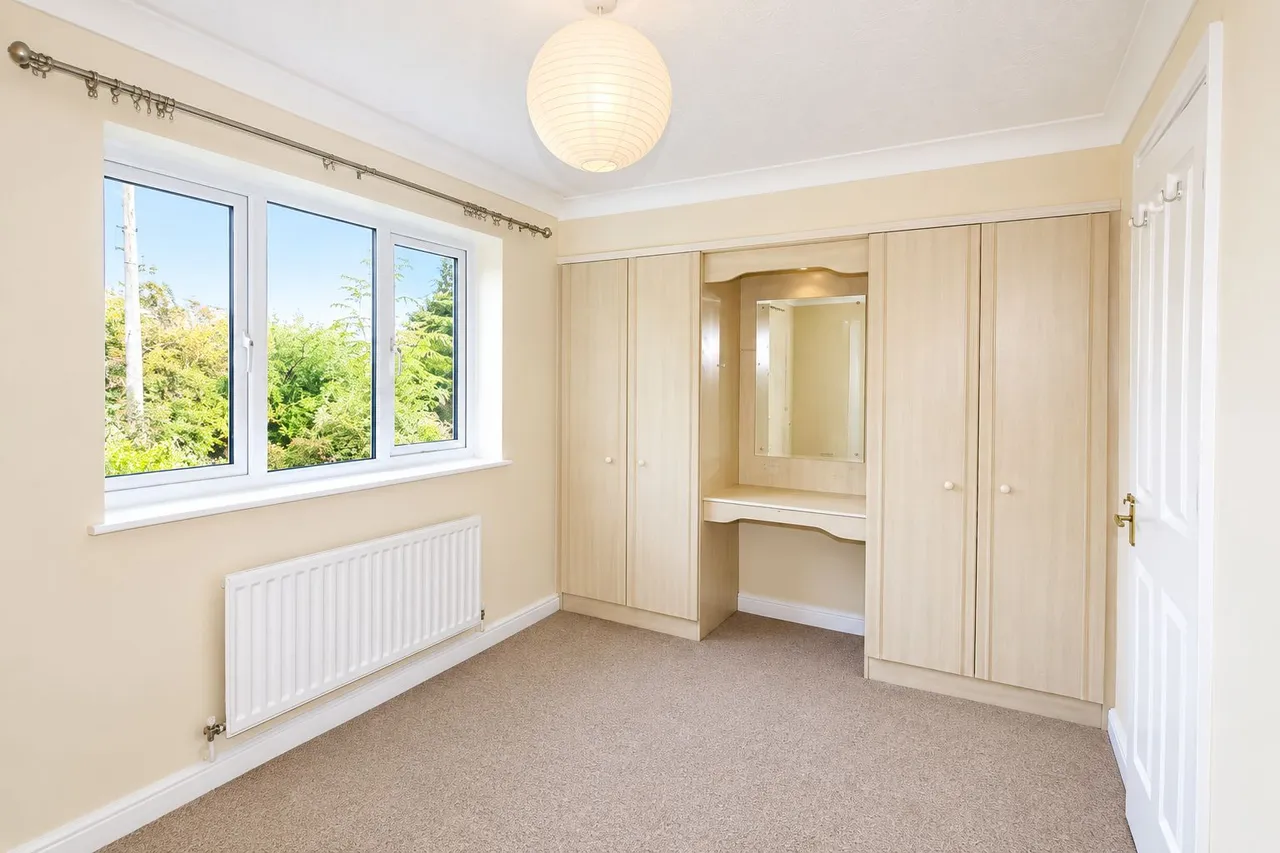 Poynings Crescent, Black Dam, Basingstoke, RG21, photo 10