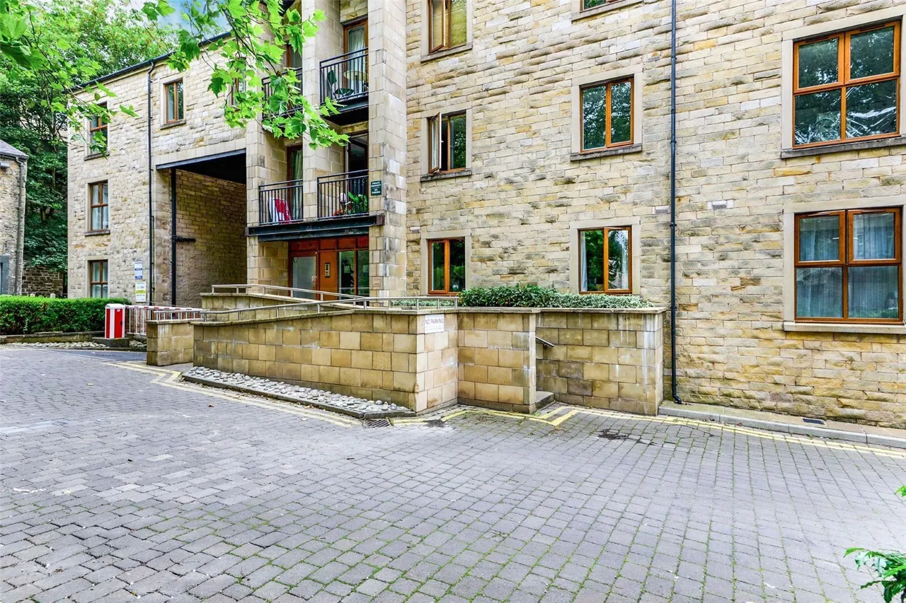 Damside Street, Lancaster, LA1, photo 11
