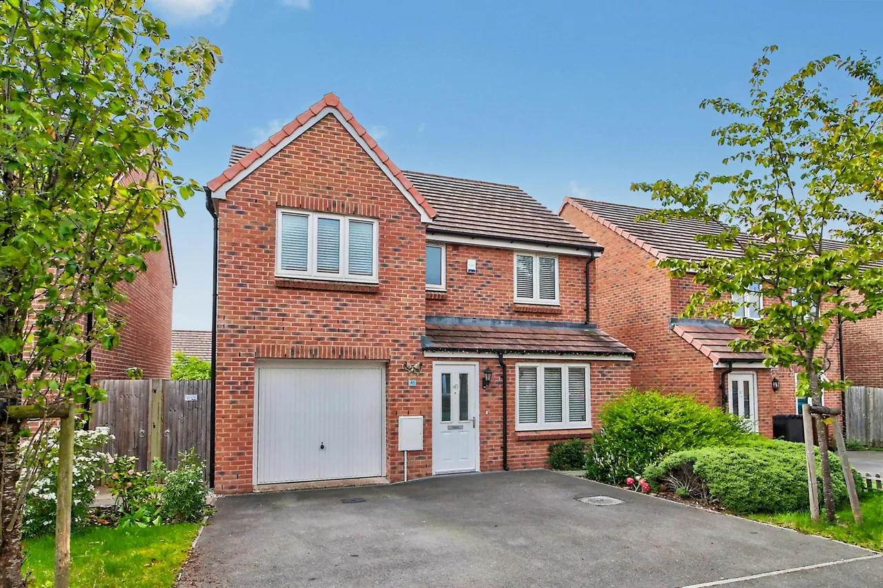 4 bed house for sale, Arcaro Road, Andover, SP11