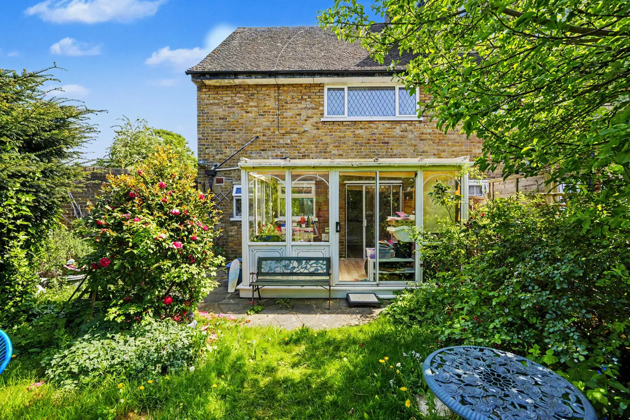Bowles Green, Enfield, EN1, photo 25