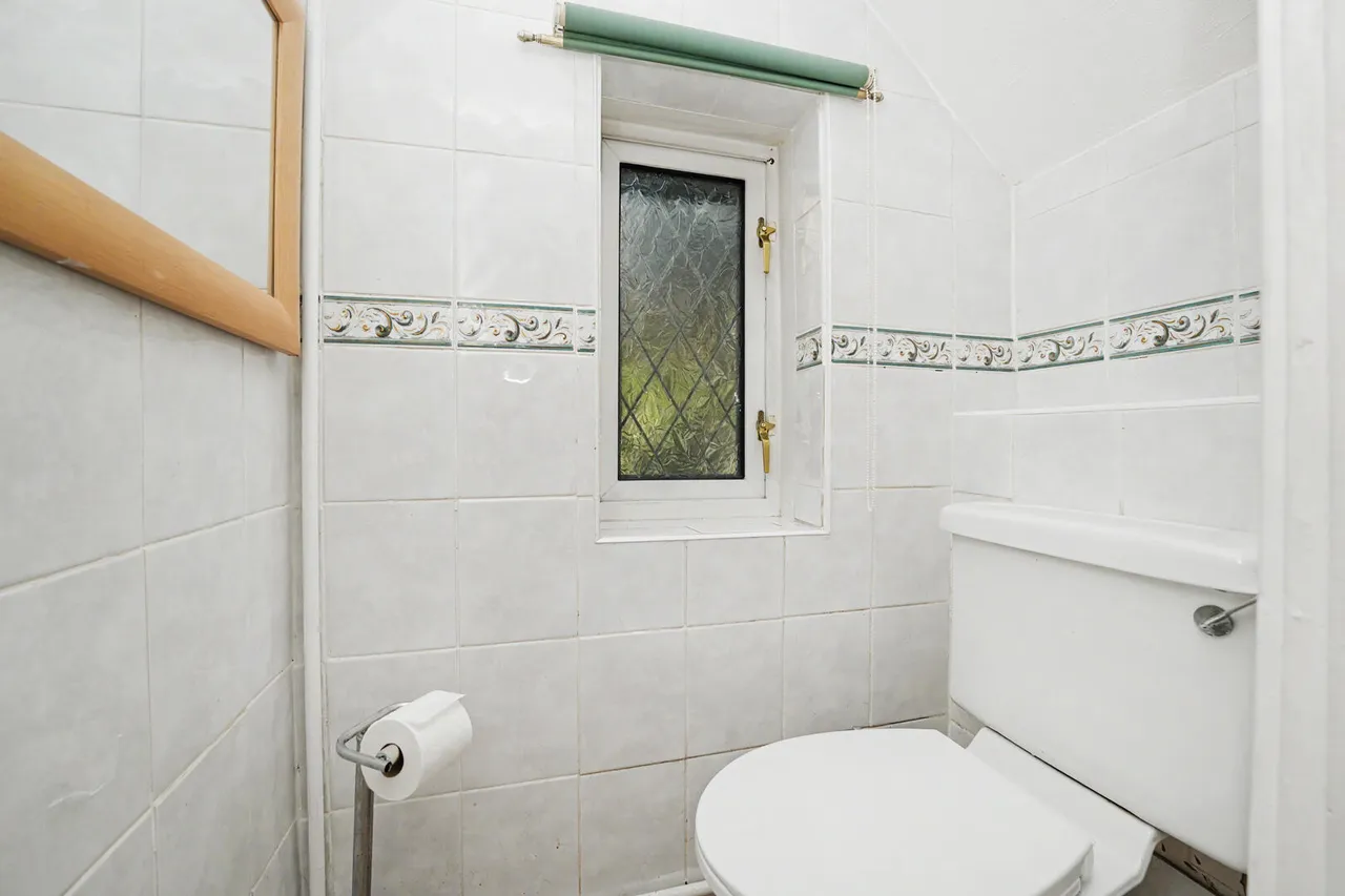 Bowles Green, Enfield, EN1, photo 12