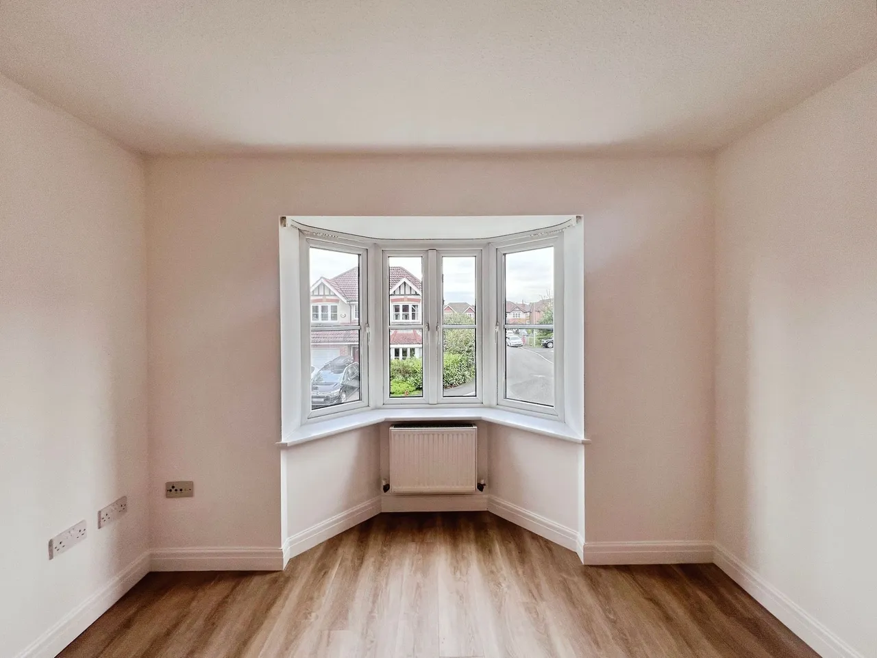 Bloomfield Close, Cheadle, photo 4