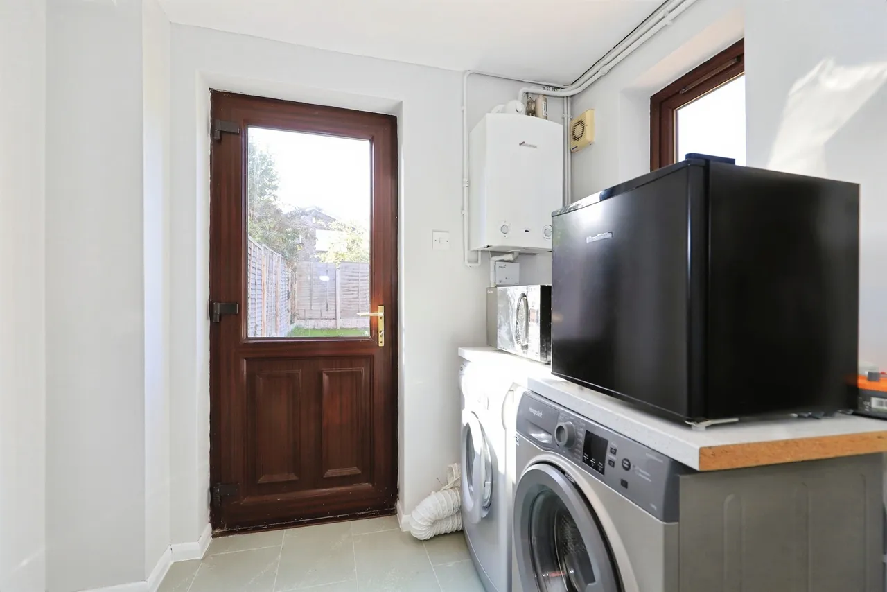 Alverstoke Close, Pendeford, WV9, photo 7