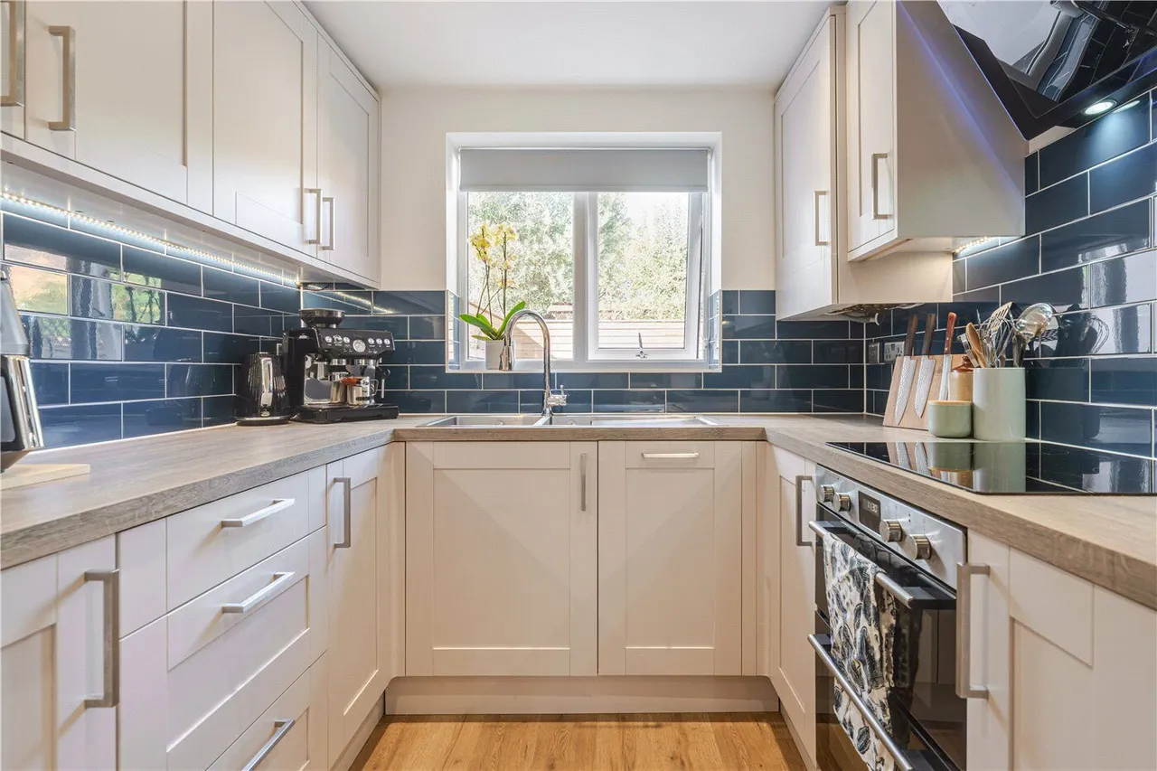 Victoria Street, Leamington Spa, CV31, photo 9