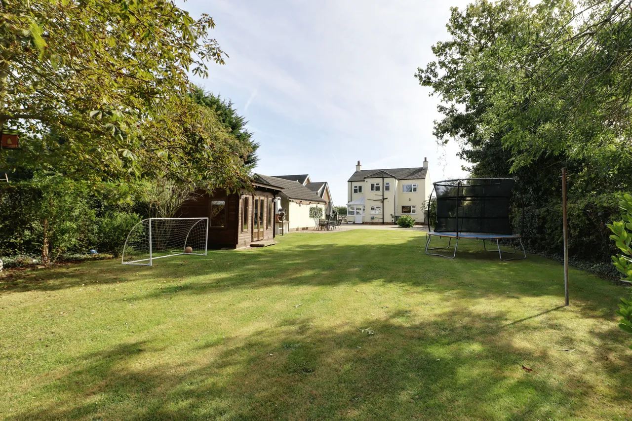 Station Road, Habrough, DN40, photo 31