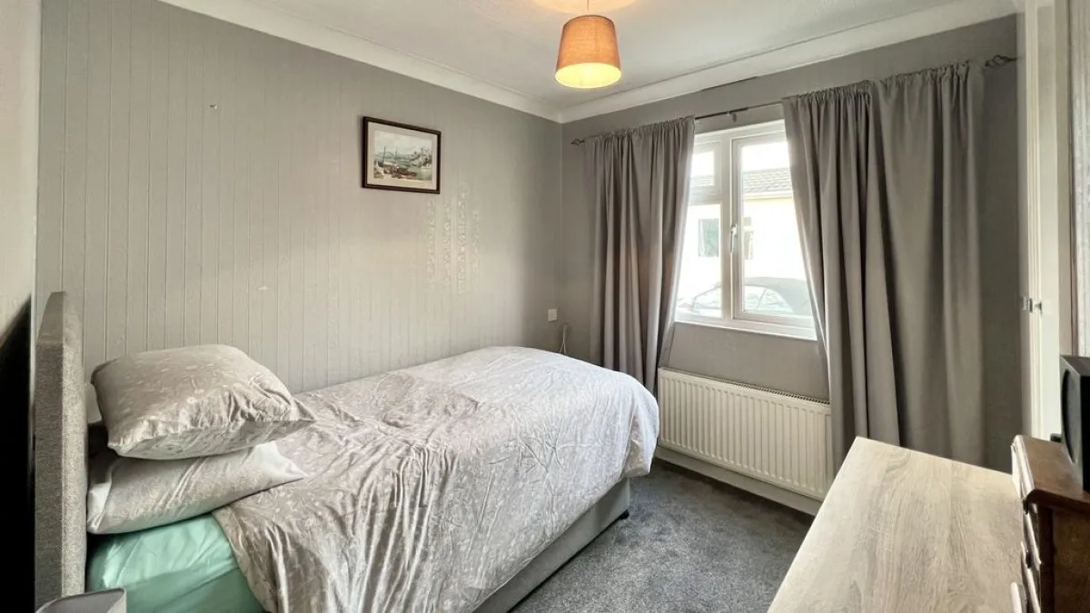 Westfield Road, Ashfield Park, photo 7