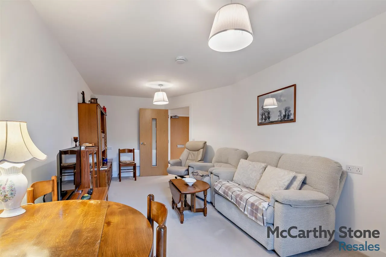 Off the Gosford Road, Beccles, NR34, photo 3