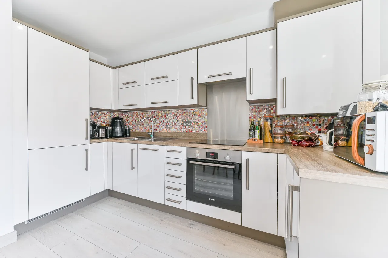 11 Tomblin Mews, London, photo 6