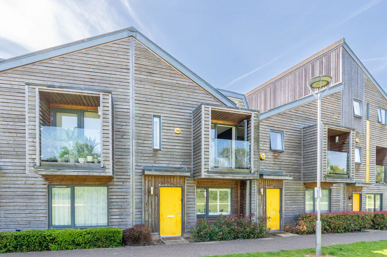 2 bed house for sale — 11 Tomblin Mews, London