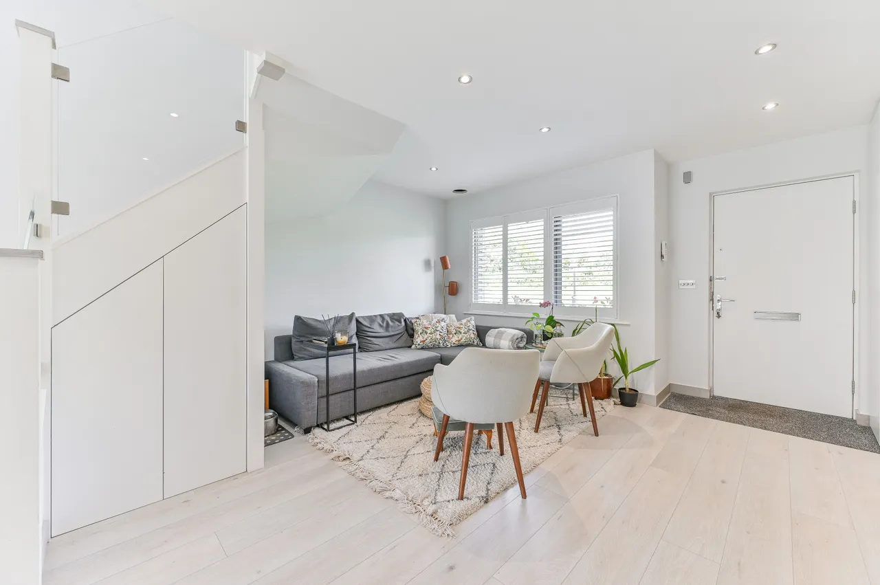 11 Tomblin Mews, London, photo 3