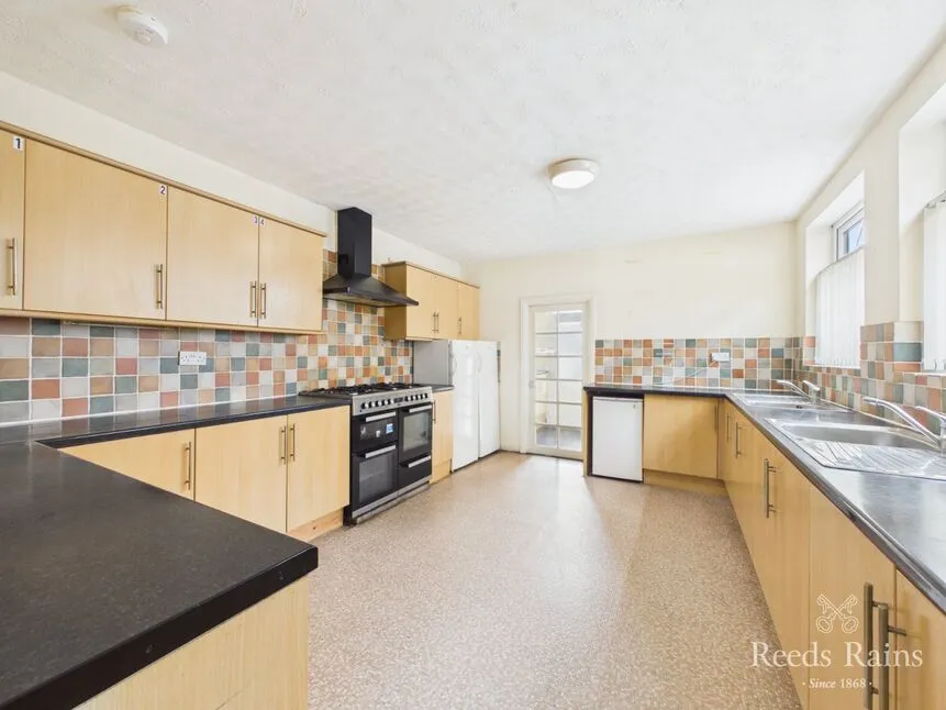 Ash Grove, Beverley Road, East Riding of Yorkshi, HU5, photo 8