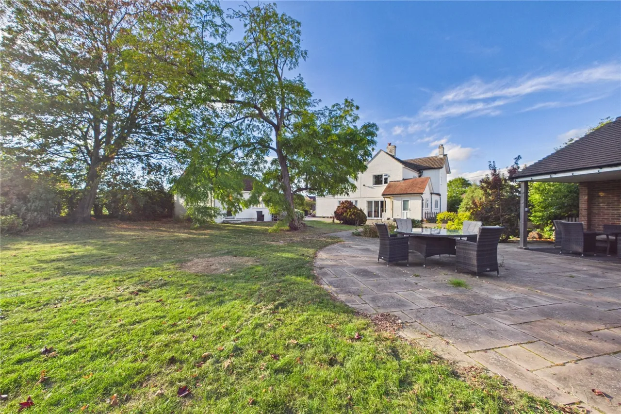 Church Lane, Three Mile Cross, RG7, photo 2