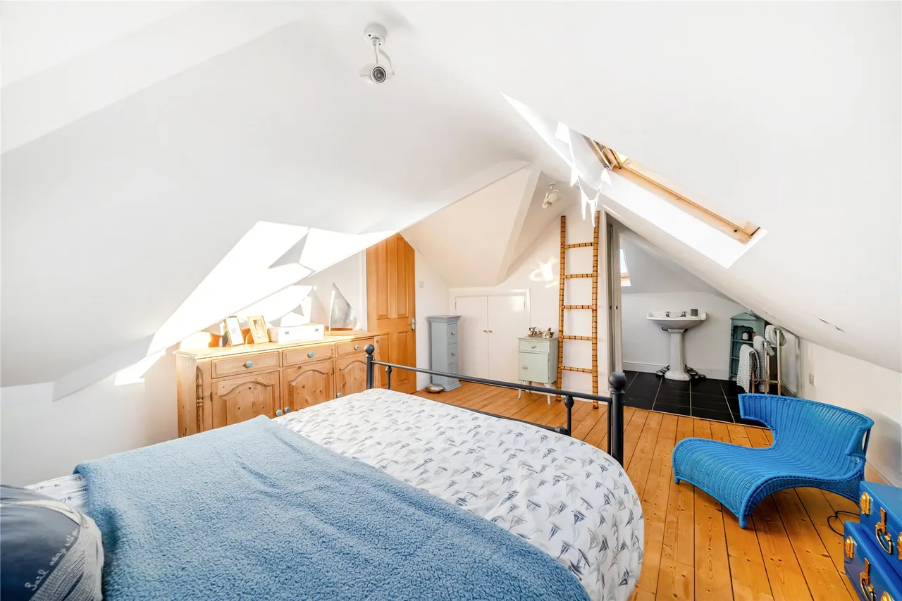 Abbey Road, Horsell, GU21, photo 20