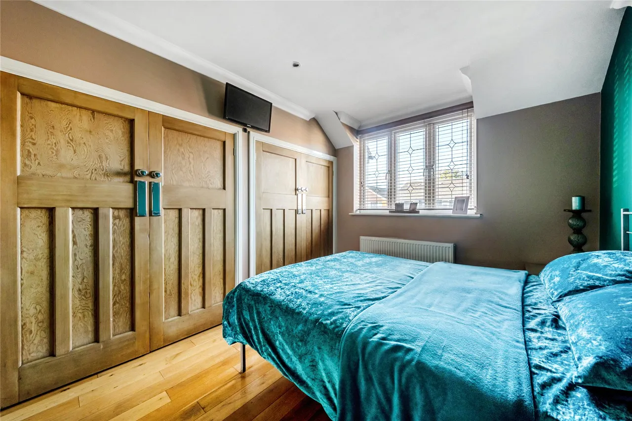 Abbey Road, Horsell, GU21, photo 13