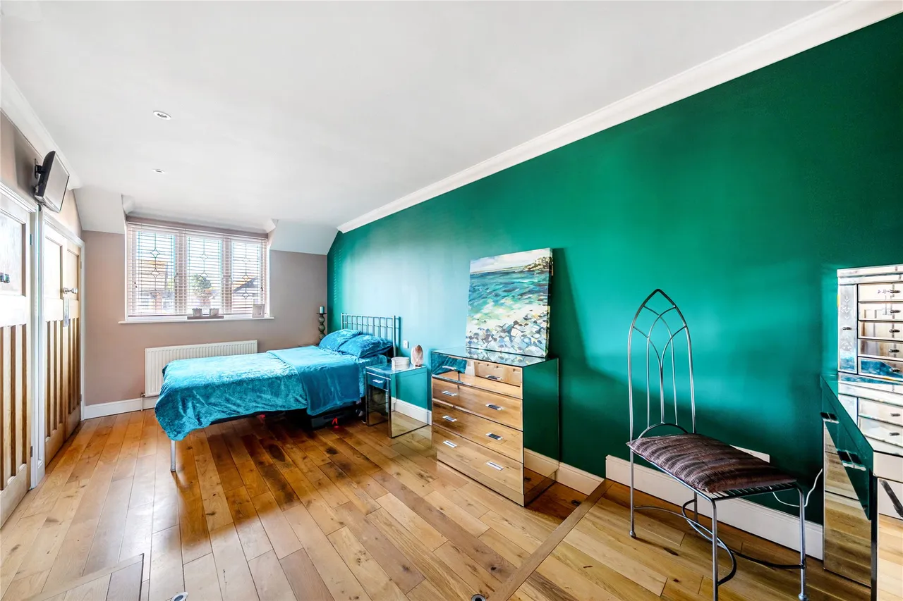 Abbey Road, Horsell, GU21, photo 12