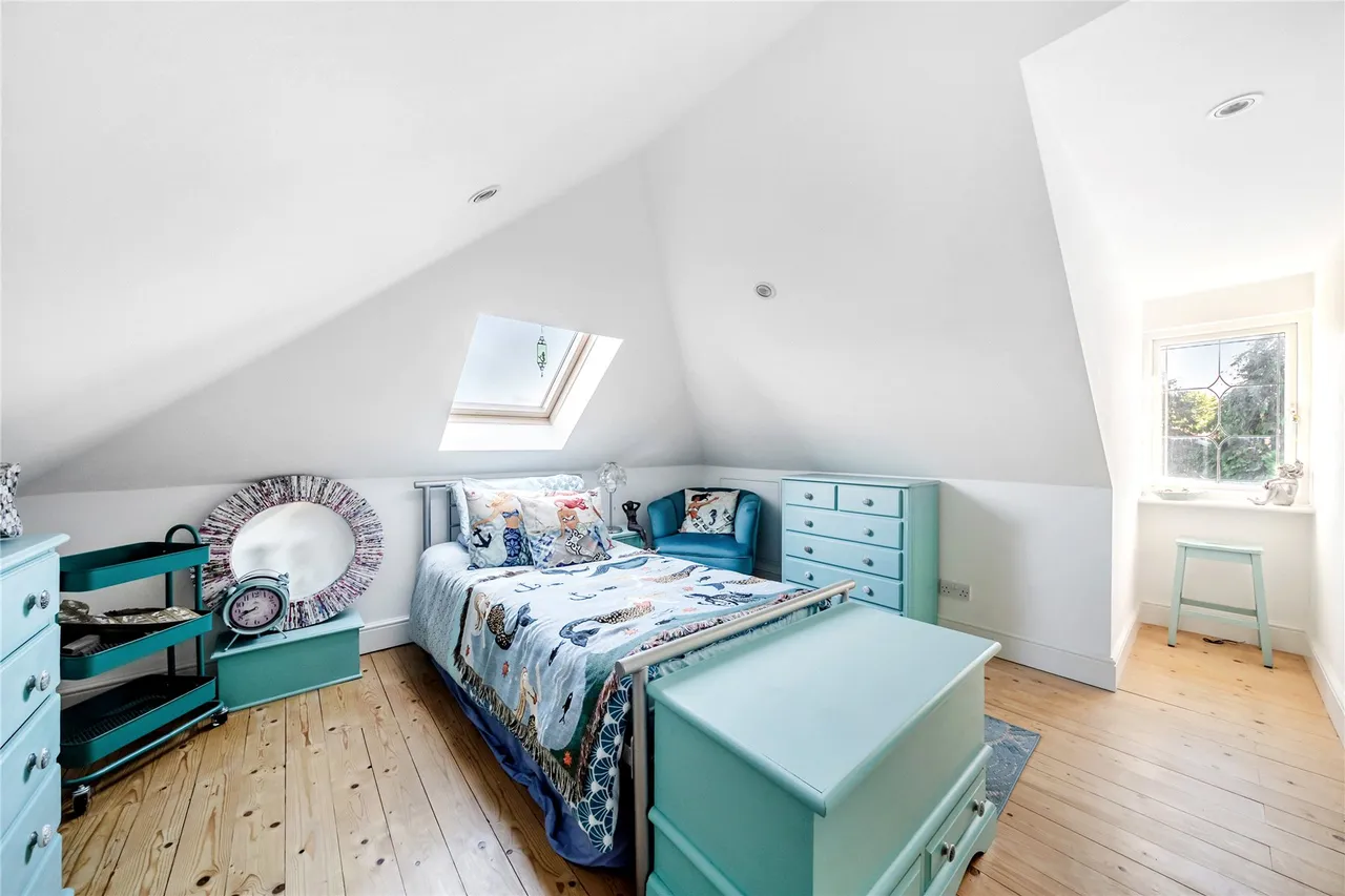 Abbey Road, Horsell, GU21, photo 18