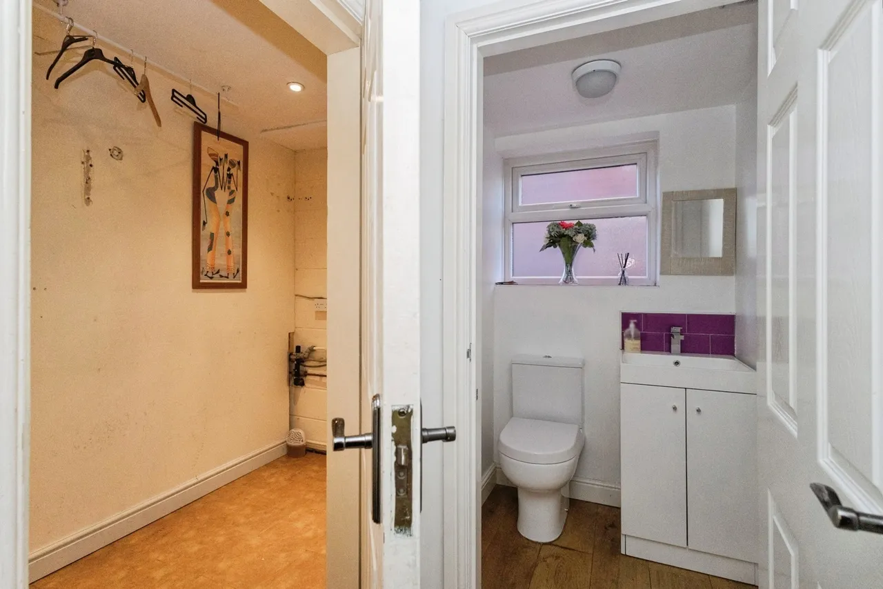 Harrop Fold, OLDHAM, Lancashire, OL8, photo 8