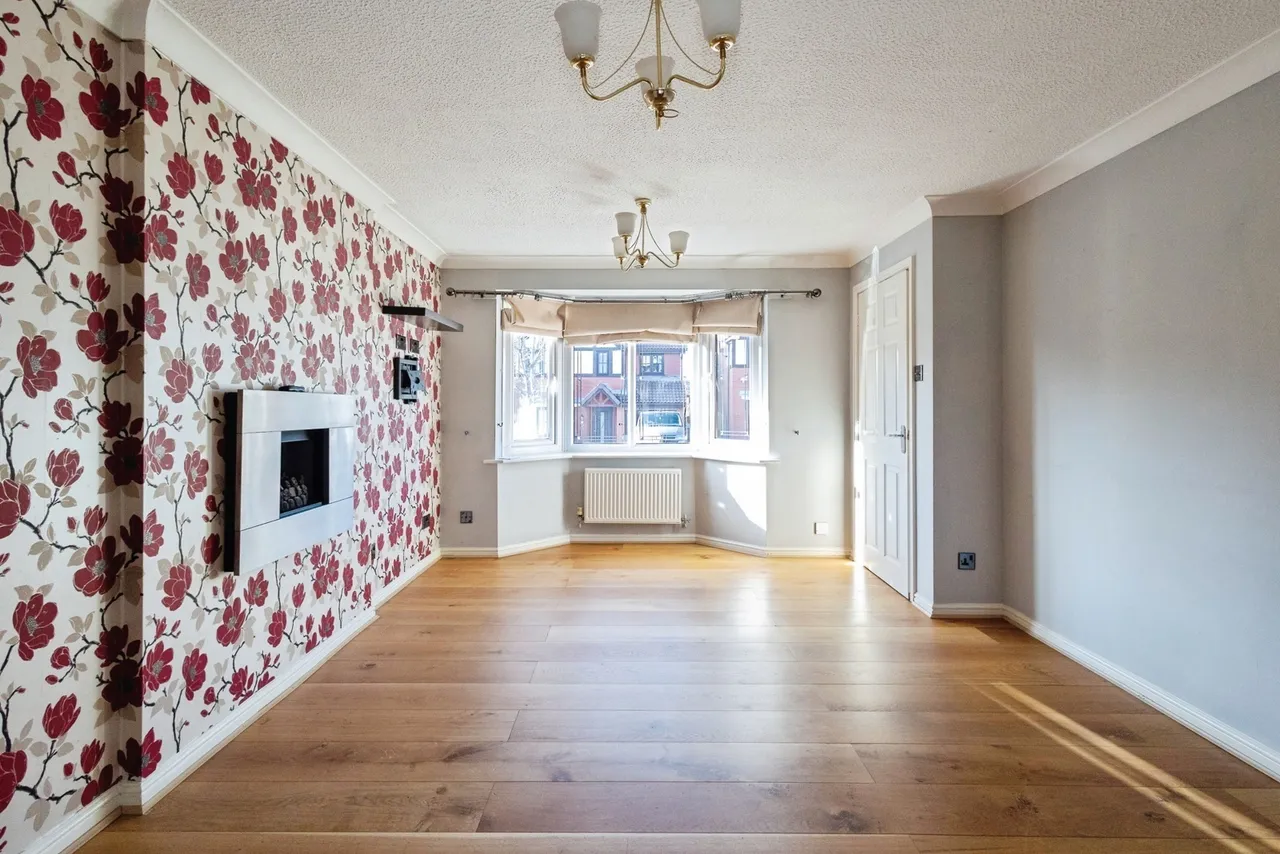 Harrop Fold, OLDHAM, Lancashire, OL8, photo 5