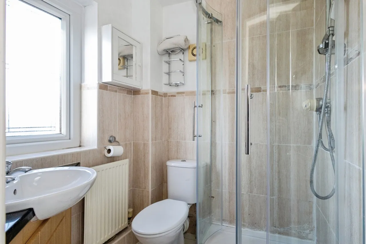 Harrop Fold, OLDHAM, Lancashire, OL8, photo 12