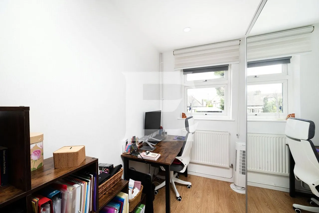 Moorlands Avenue, Mill Hill, NW7, photo 17