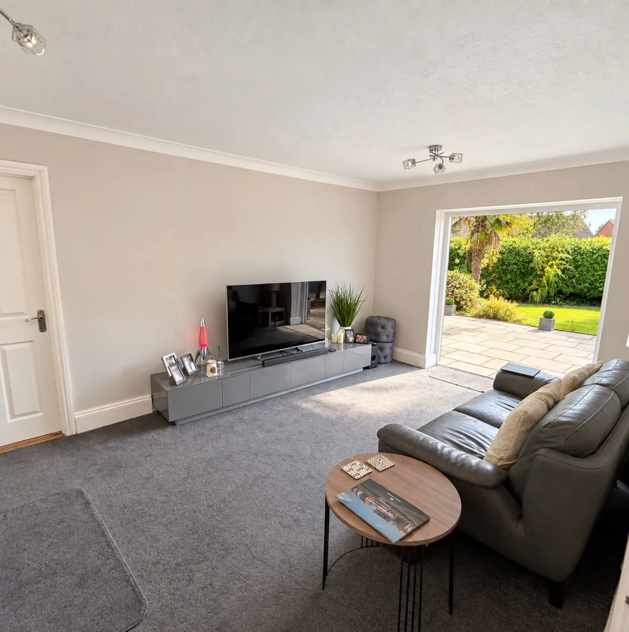 Coberley Close, Downhead Park, MK15, photo 5