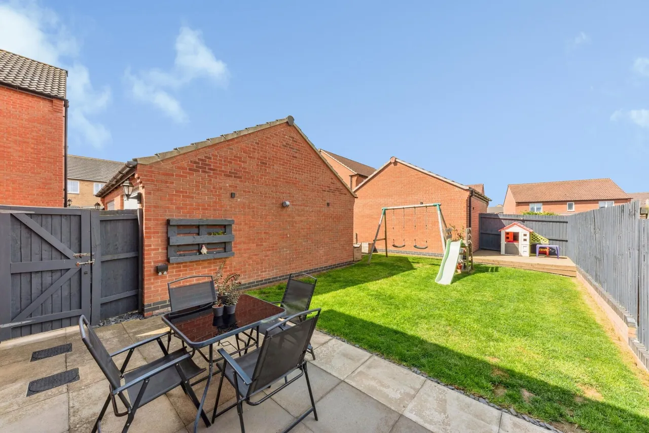 Alnwick Way, Grantham, NG31, photo 2