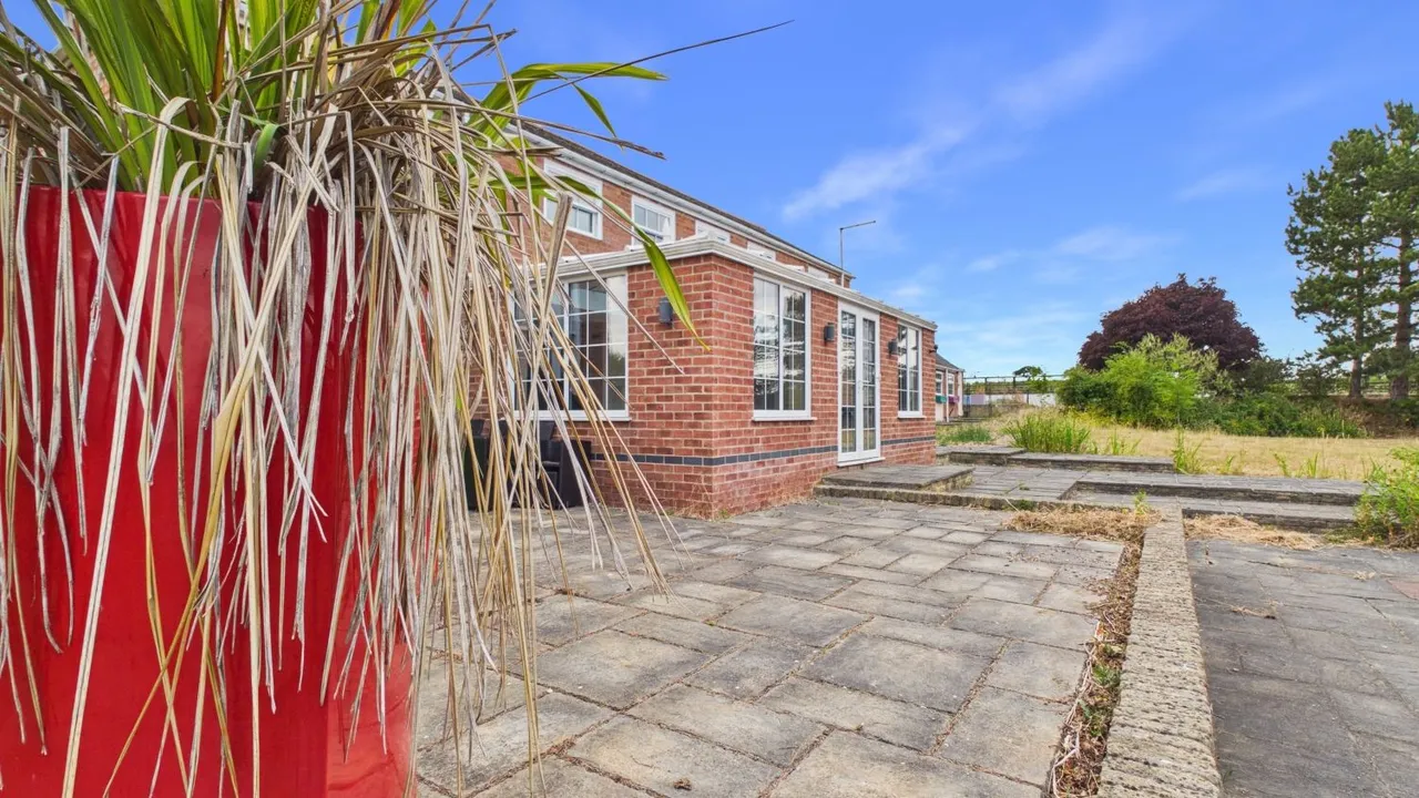 Highfields Manor Rempstone Road, Belton, LE12, photo 58