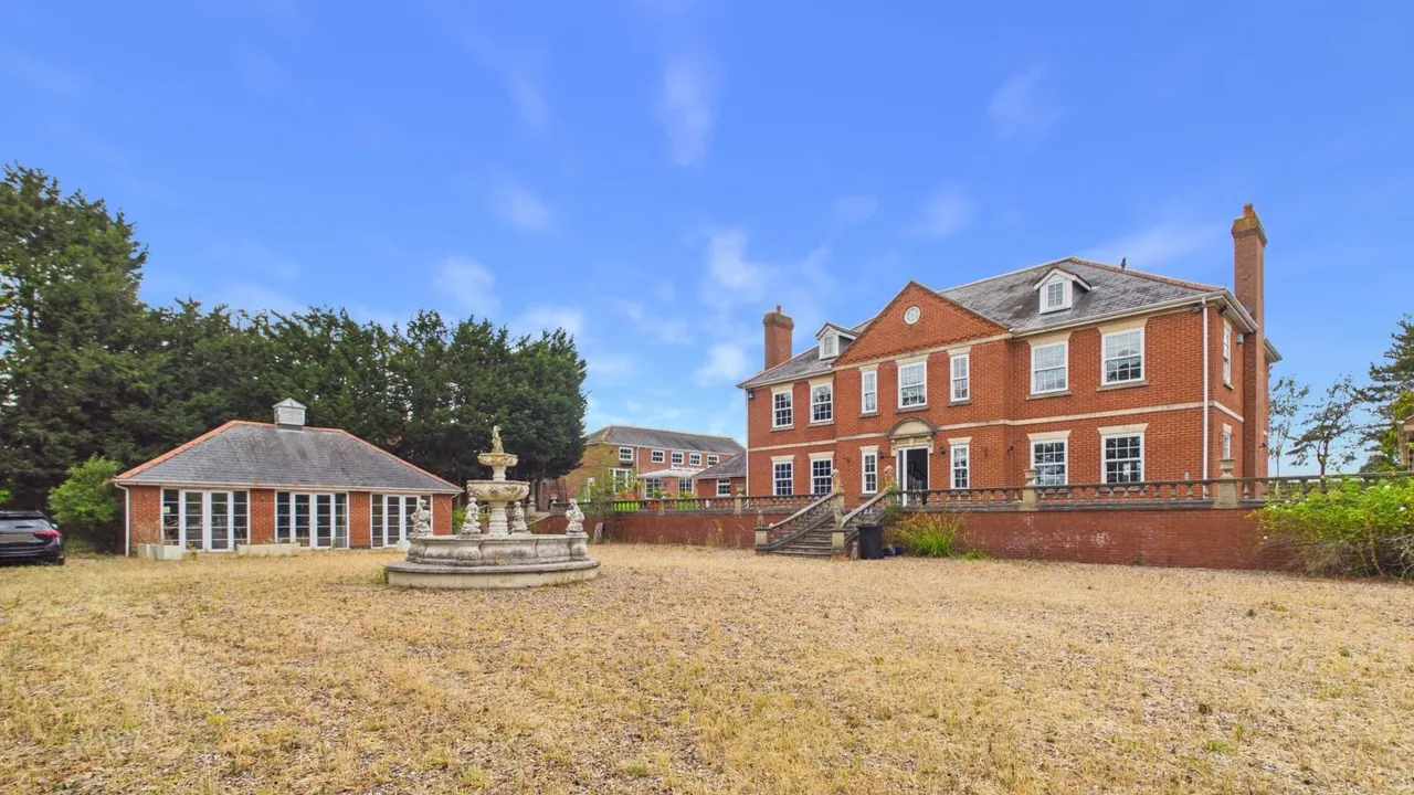 Highfields Manor Rempstone Road, Belton, LE12, photo 6