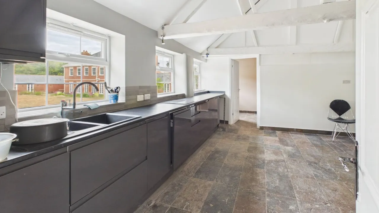 Highfields Manor Rempstone Road, Belton, LE12, photo 60