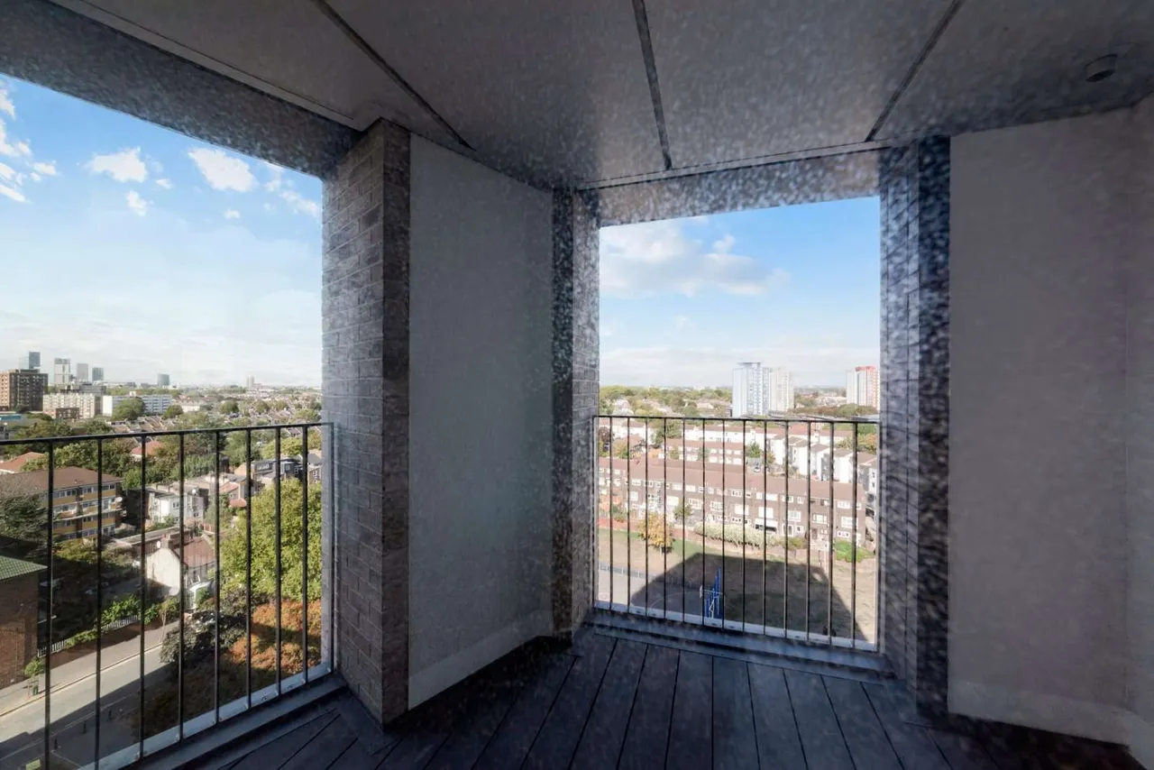 Plaistow Road, London, E13, photo 8