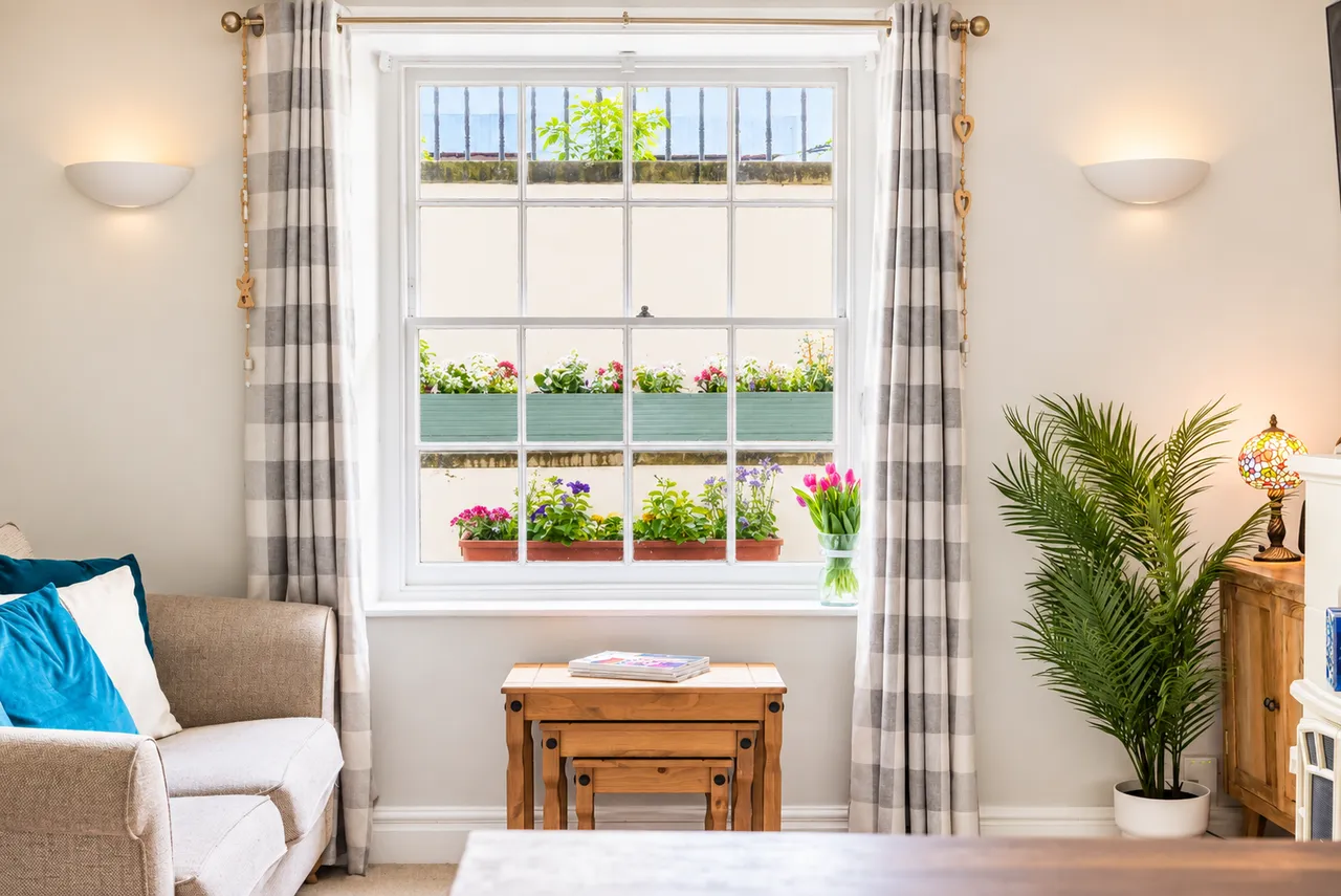 Grosvenor Place South, Cheltenham, GL52, photo 14