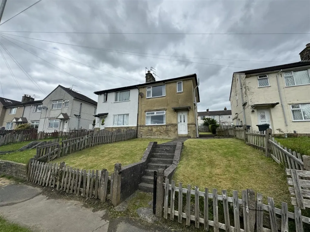3 bed house for sale, North Dean Road, Keighley, BD22