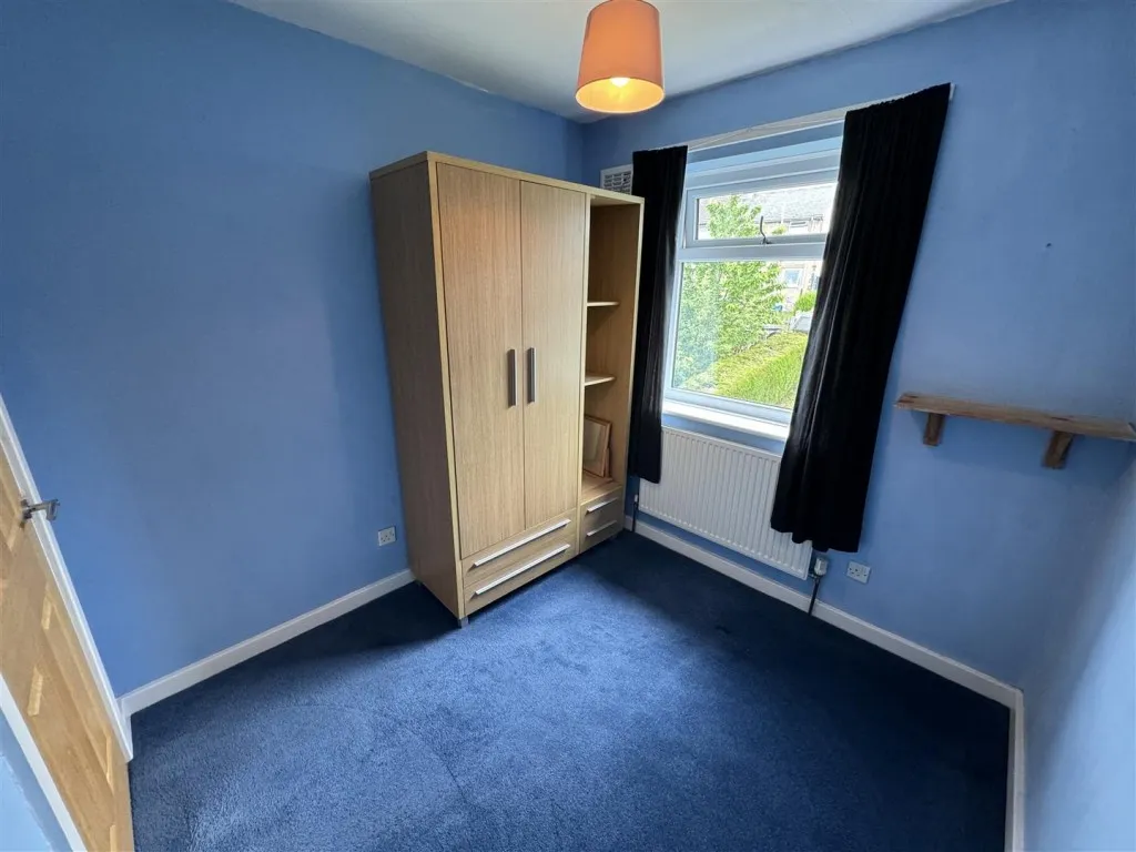 North Dean Road, Keighley, BD22, photo 16