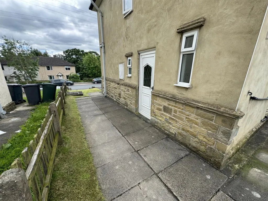 North Dean Road, Keighley, BD22, photo 24