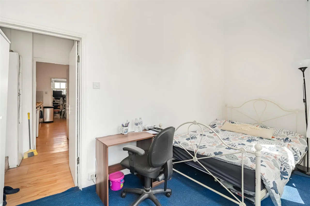 Barnes High Street, Barnes, SW13, photo 5