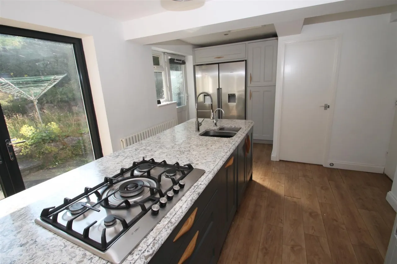 Ascot Drive, Dudley, photo 8